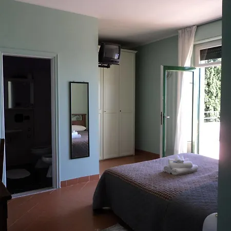 Hotel San Michele 2*
